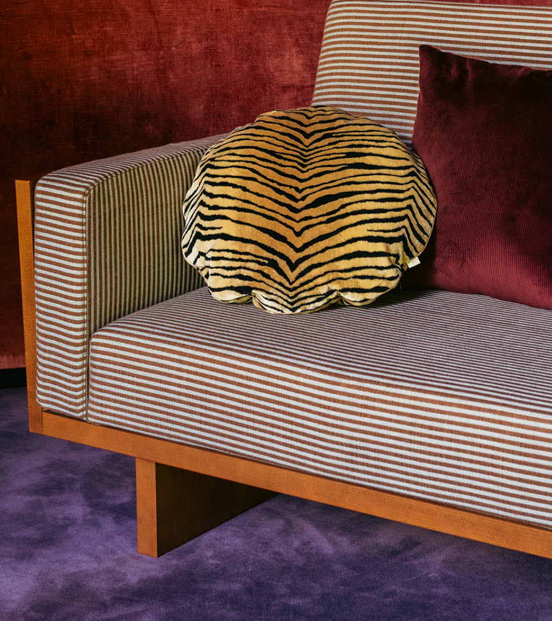 Bomboloni Tiger Velvet Round Cushion