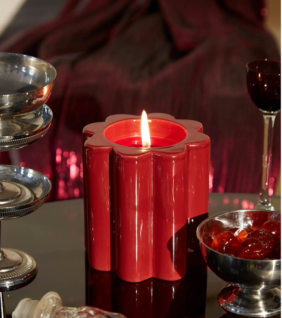 شمعة كانديلا برائحة خشب الصندل