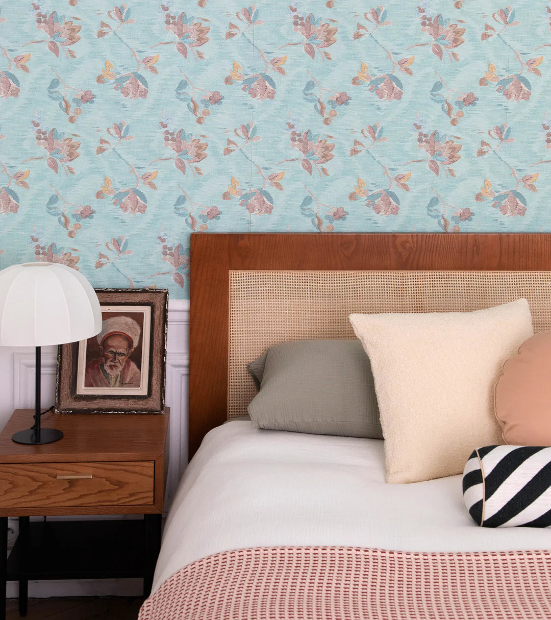 Carino Cream White Curly Wool Cushion (45x 45cm)