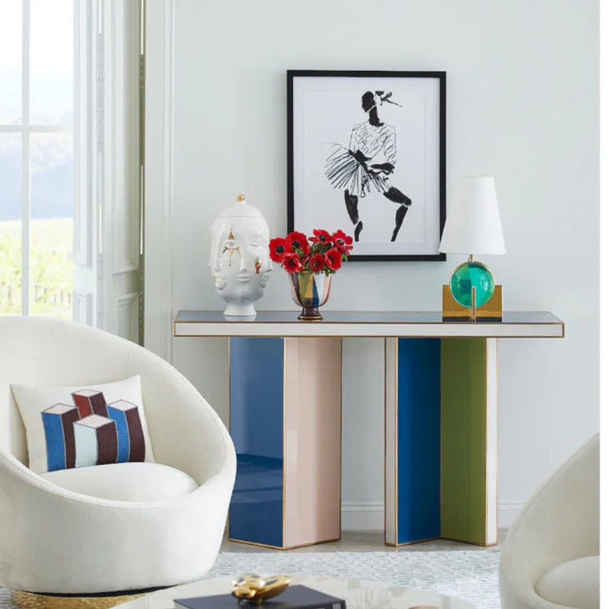 Gilded Frida Urn - Gold Porcelain Vase