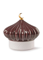 Majestic Nights box with plates (garnet)