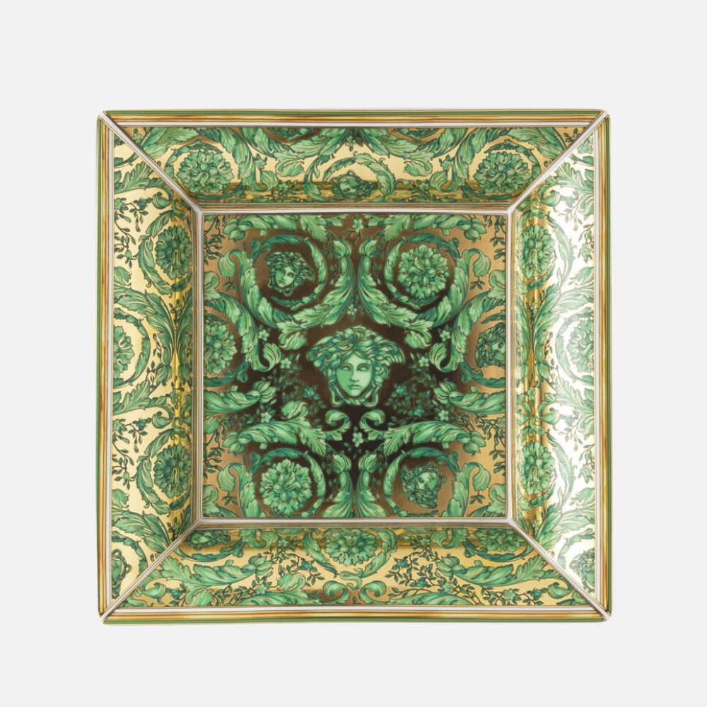 Medusa Garland Dish – Green Square Porcelain Plate, 18 cm