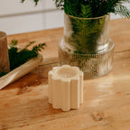 شمعة كانديلا المعطرة برائحة الحطب