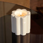 شمعة كانديلا المعطرة برائحة الحطب