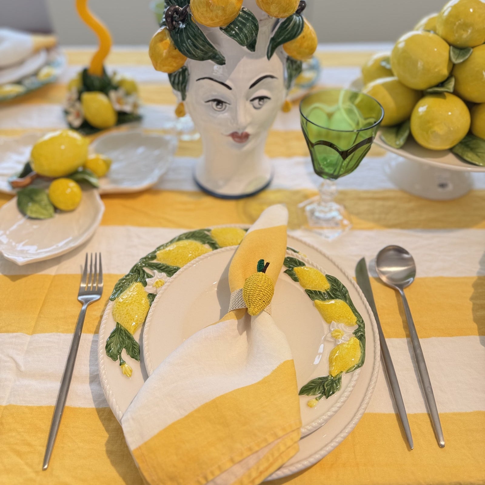 Lemon Collection Hand-Painted Ceramic Salad Plate - (Ø 21cm)
