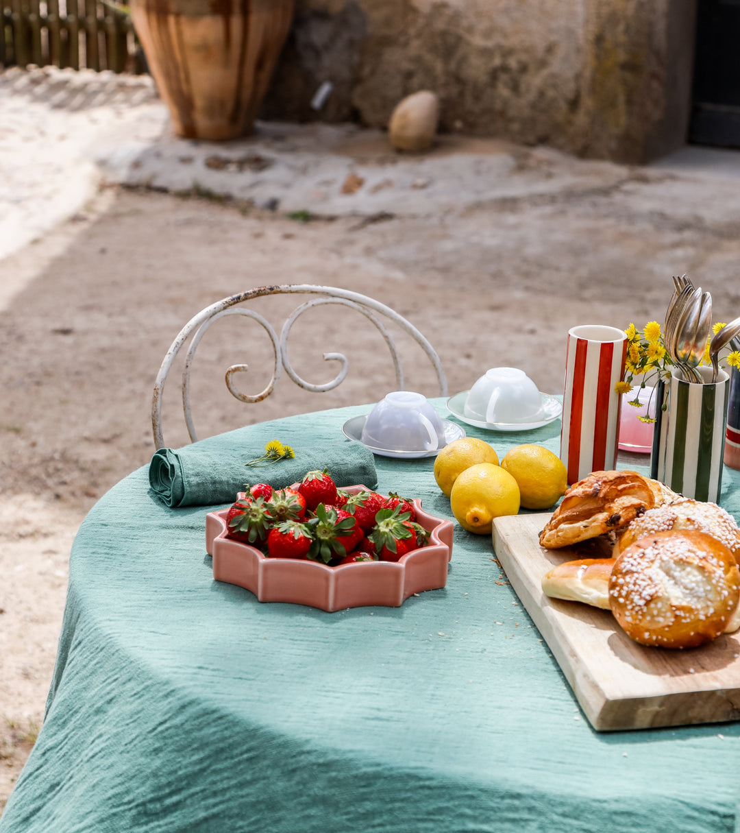 Tasca Small Ceramic Change Tray – Rose