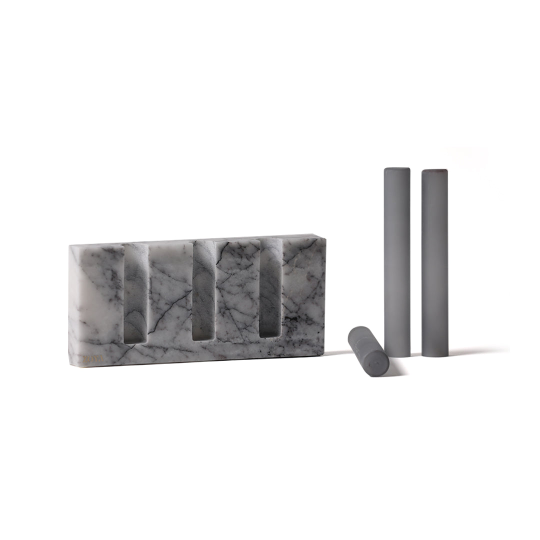 Zoya Stones Lilac marble tube vase, front view 2